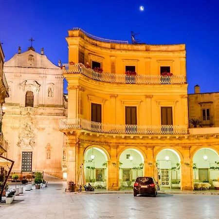Appartamento Incantevole Finemente Arredato Martina Franca Bagian luar foto