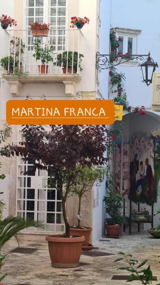 Appartamento Incantevole Finemente Arredato Martina Franca Bagian luar foto