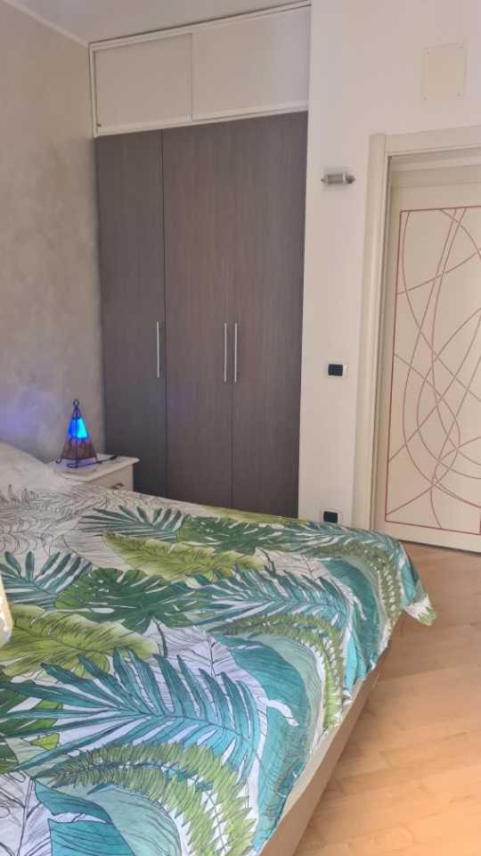 Appartamento Incantevole Finemente Arredato Martina Franca Bagian luar foto